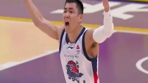 “麦克阿瑟早间对决1-1平局！莫桑比克硬撼超级雄鹰，谁能笑到最后？”